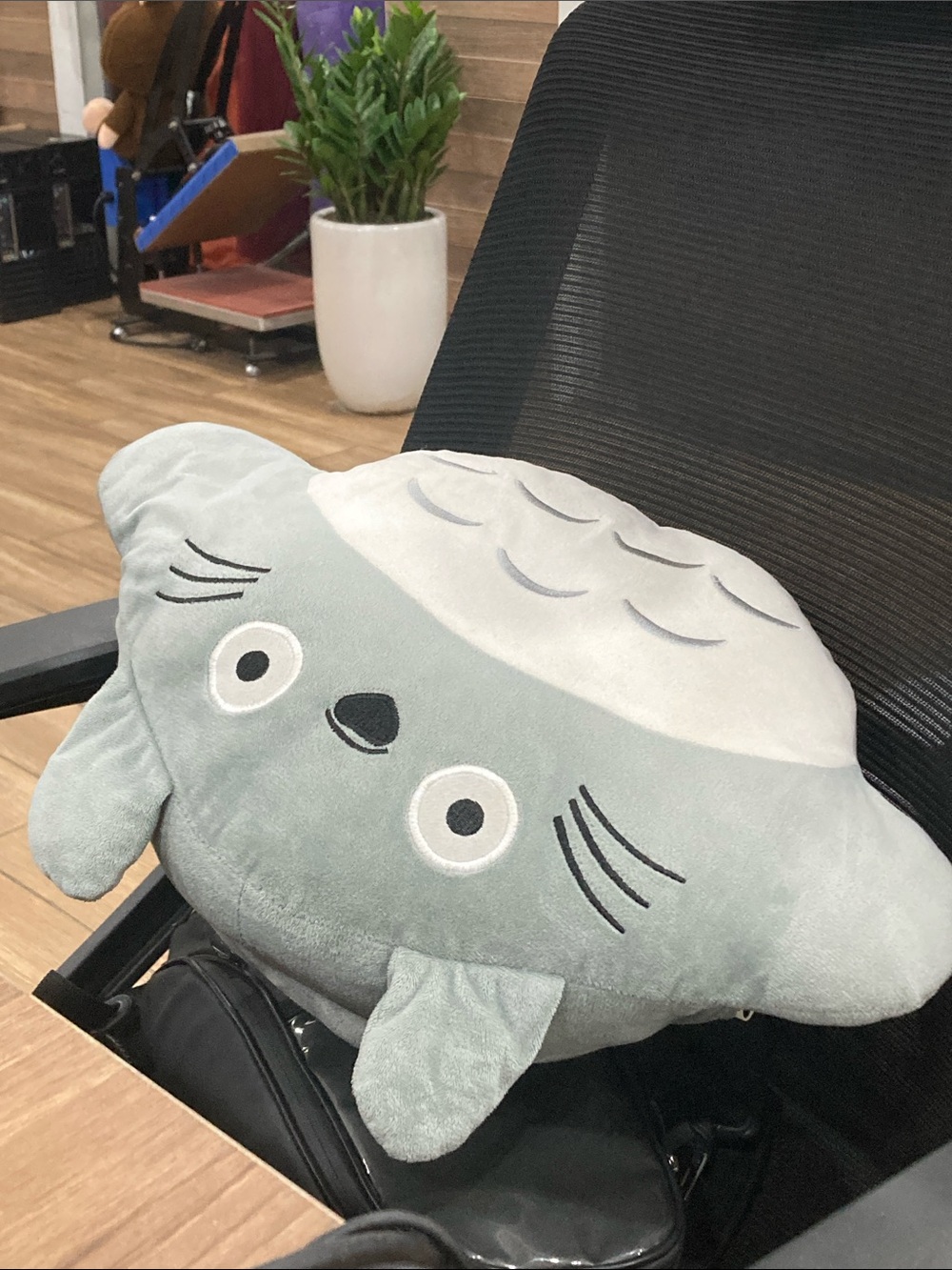 Plush Gray Character Accent Pillow - Cozy Decorative Cushion
